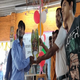 Best physics classes in Hajipur